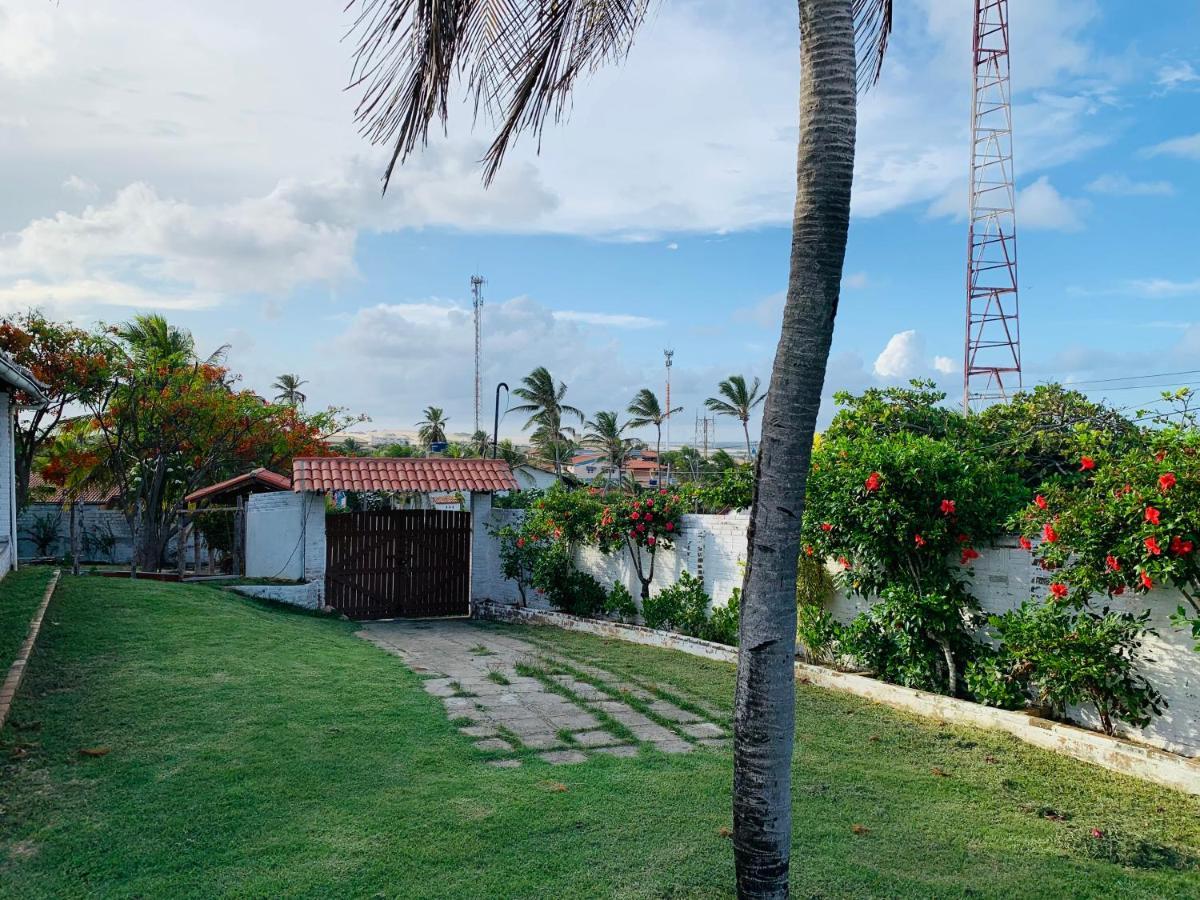 Morro Branco Suites - Hospedaria Morro Branco Beberibe Luaran gambar